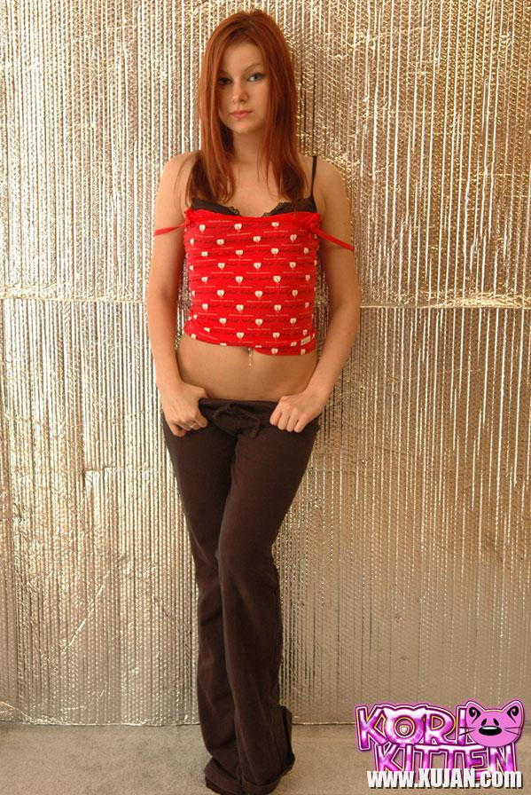 Redhead teen Kori teases in her PJs - Photo #2373907