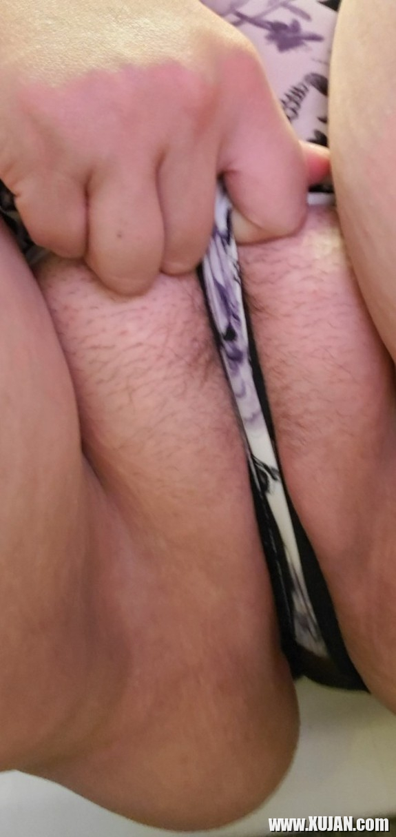 pucy Ass n Titties - Photo #2381704