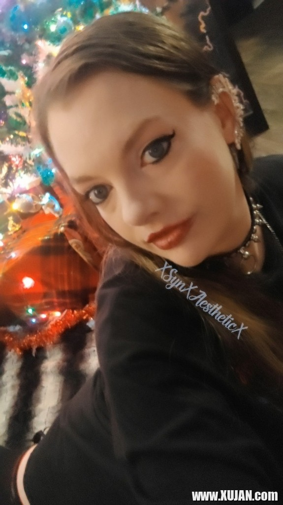 Naughty Girl Funished Dektember 2023 - Photo #2384033