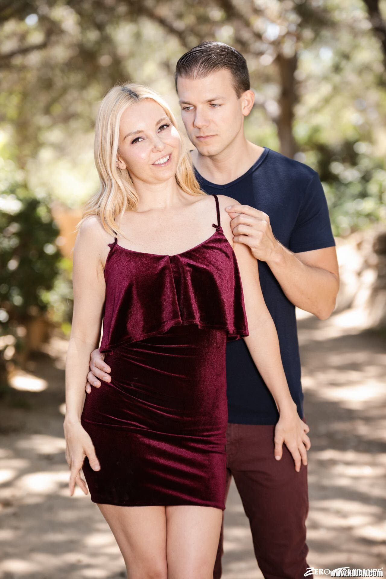 Blonde Aaliyah Love enjoys while being fucked by Codey Steele - Photo #2387986