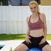 Good looking bitch Layla Belle having hardcore workout session