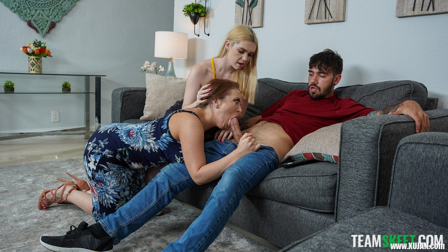 Carmen Valentina teaches Layla Belle sex skills - Photo #2388569