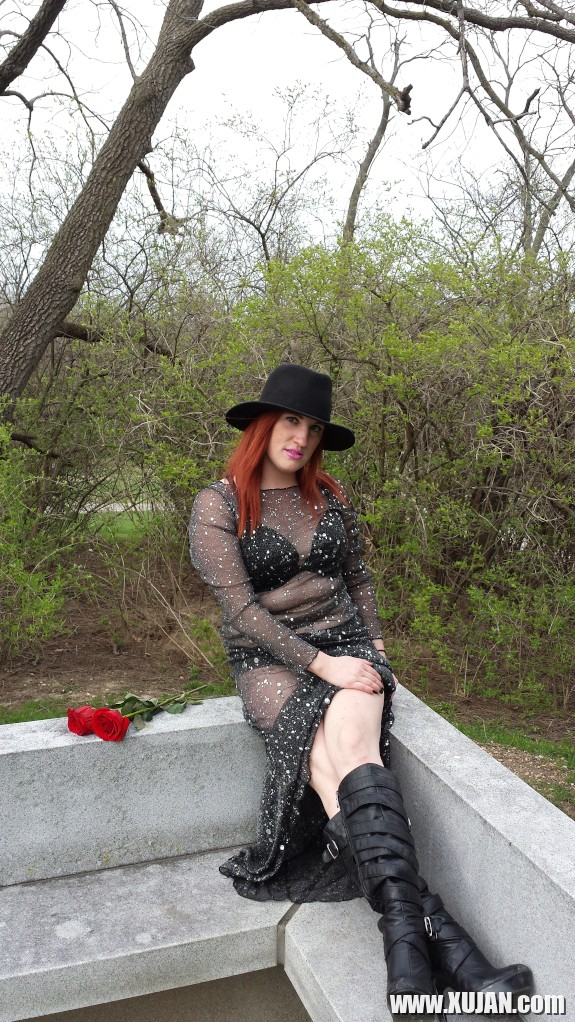 Norma Jen Hot eritasard karmraher gerezmanaqareri mej - Photo #2388829