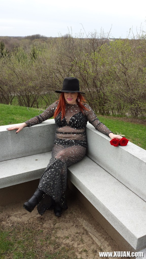 Norma Jen Hot eritasard karmraher gerezmanaqareri mej - Photo #2388832