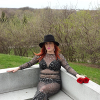 Norma Jen Hot eritasard karmraher gerezmanaqareri mej