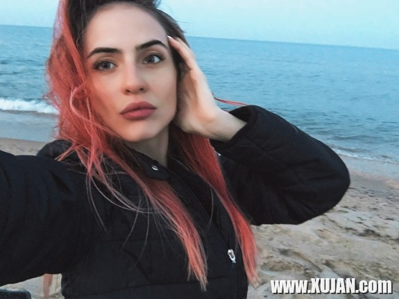 Areghtsvatsayin aghjik - Photo #2396715