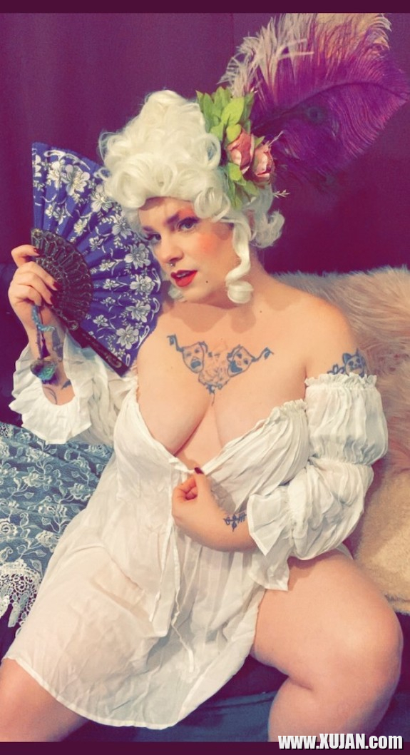 Lady Bunny Hot Court Amary motenum e - Photo #2398384