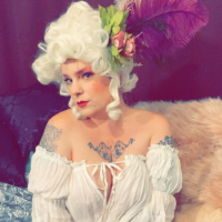 Lady Bunny Hot Court Amary motenum e