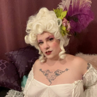 Lady Bunny Hot Court Amary motenum e