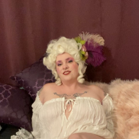 Lady Bunny Hot Court Amary motenum e