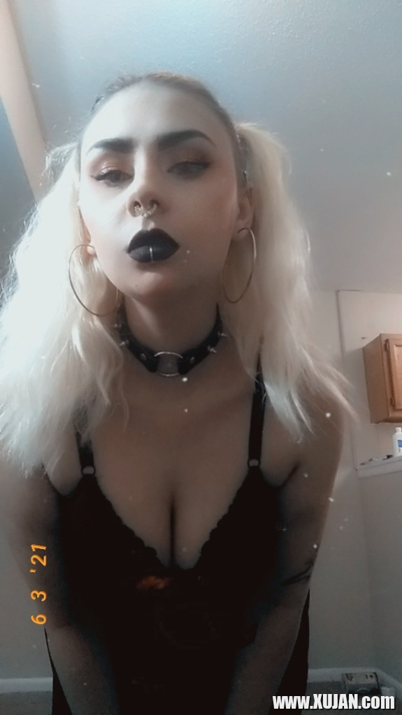 Onlyfans Nkarner - Photo #2400093