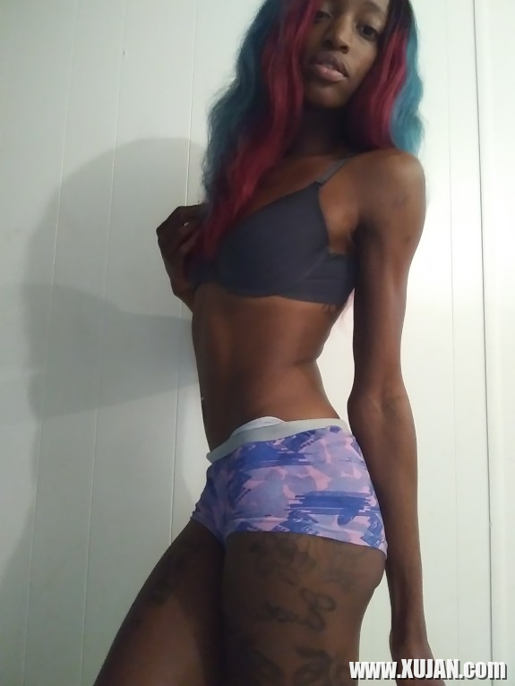 Petite Ebony w Cosplay mazer - Photo #2406344