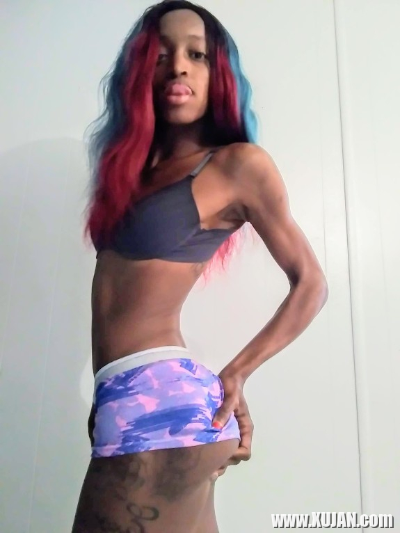 Petite Ebony w Cosplay mazer - Photo #2406348