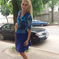 Eritasard rus aghjiknery hagustov ev arants hagusti
