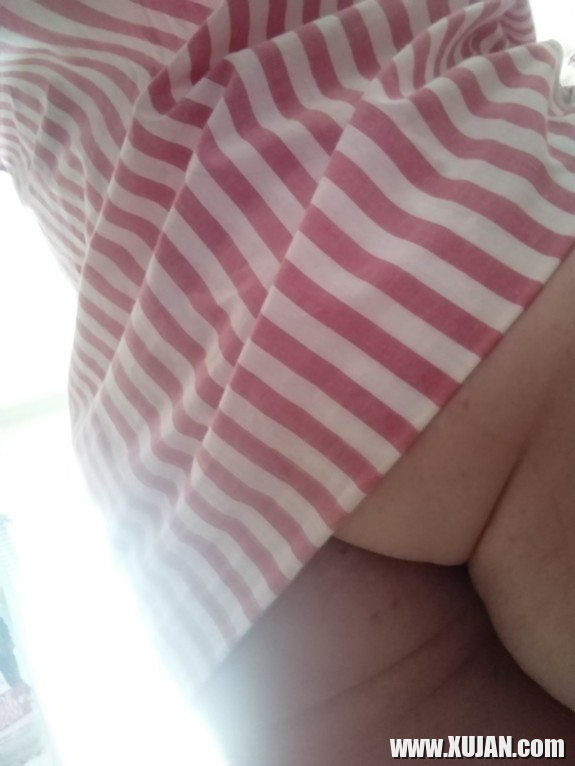 A Bum Pic A Day Keeps The Dordom Away - Photo #2413401