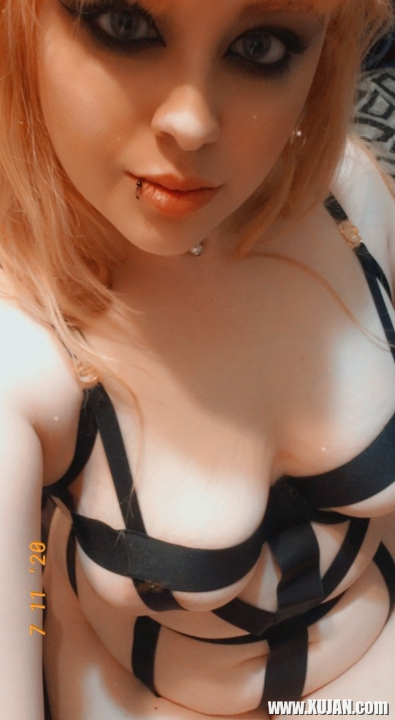 Big Titty Goth Girlfriend - Photo #2415838