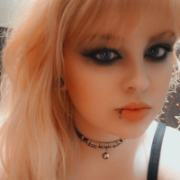 Big Titty Goth Girlfriend