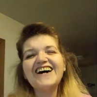 Petq e tsitsaghel inqd qez vra
