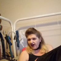 Petq e tsitsaghel inqd qez vra