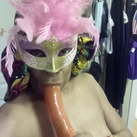 Cougar Barbie solo