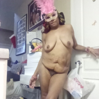 Cougar Barbie solo