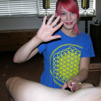 Abby Paradise gets sticky Hands giving a Handjob