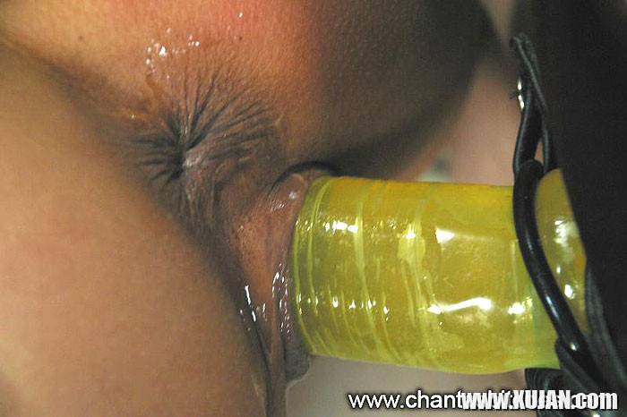 Mia Smiles has lived as a 247 slave for a year so she knows how to follow instr - Photo #2418890