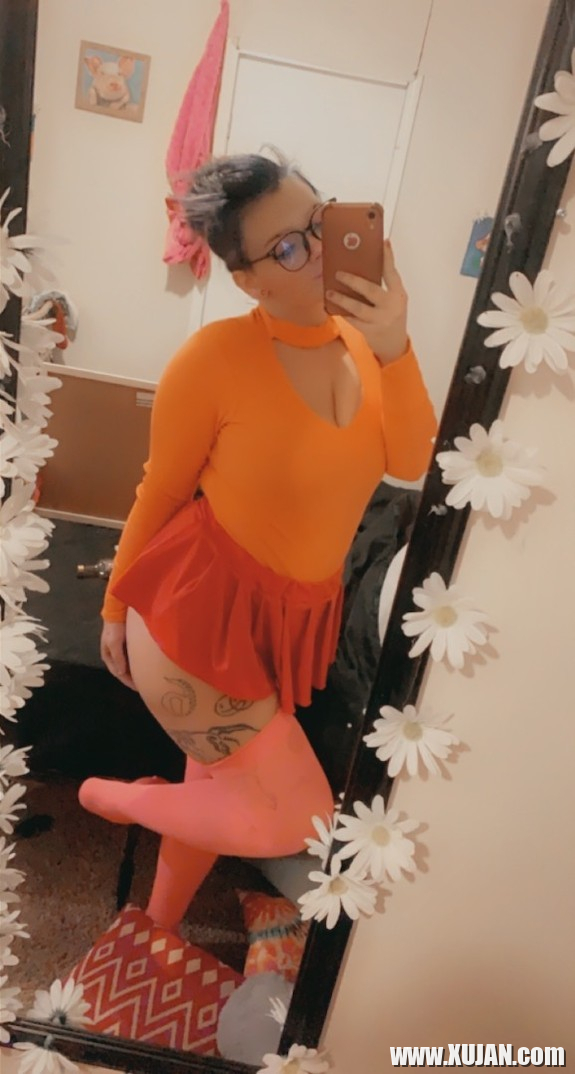 SLUTTY THICCC VELMA - Photo #2431176