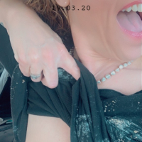Es uzum em zgal or HEAT Wilhelmenia Clit Piercing VCH pirsingy