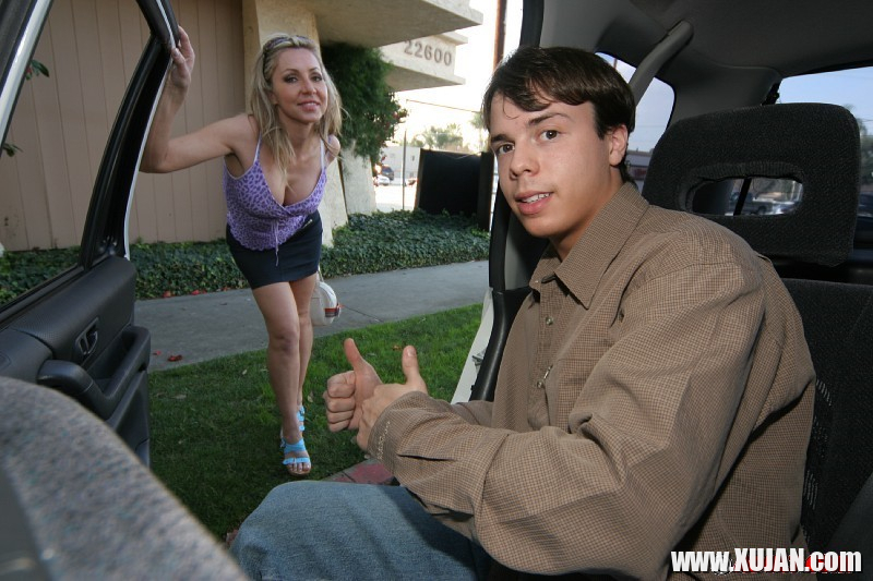 Her husband wont fuck her so she found two guys that will - Photo #2433480
