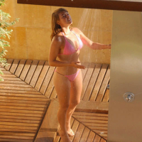 Lisa Scott Lee posing sexy in pink bikini paparazzi pictures