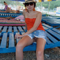 Ovkrainatsi kiny sirum e zbosnel drsum arants vartiqi