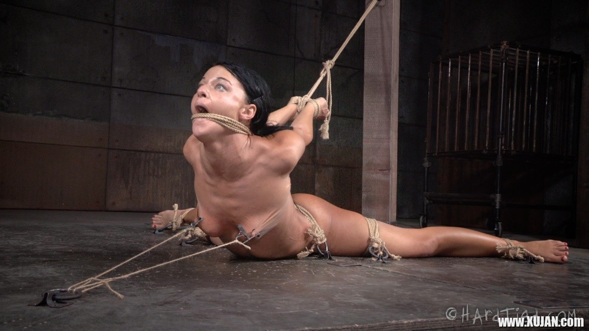 Holy shit youve never seen Hardtied like this London River is one flexible pi - Photo #2434768