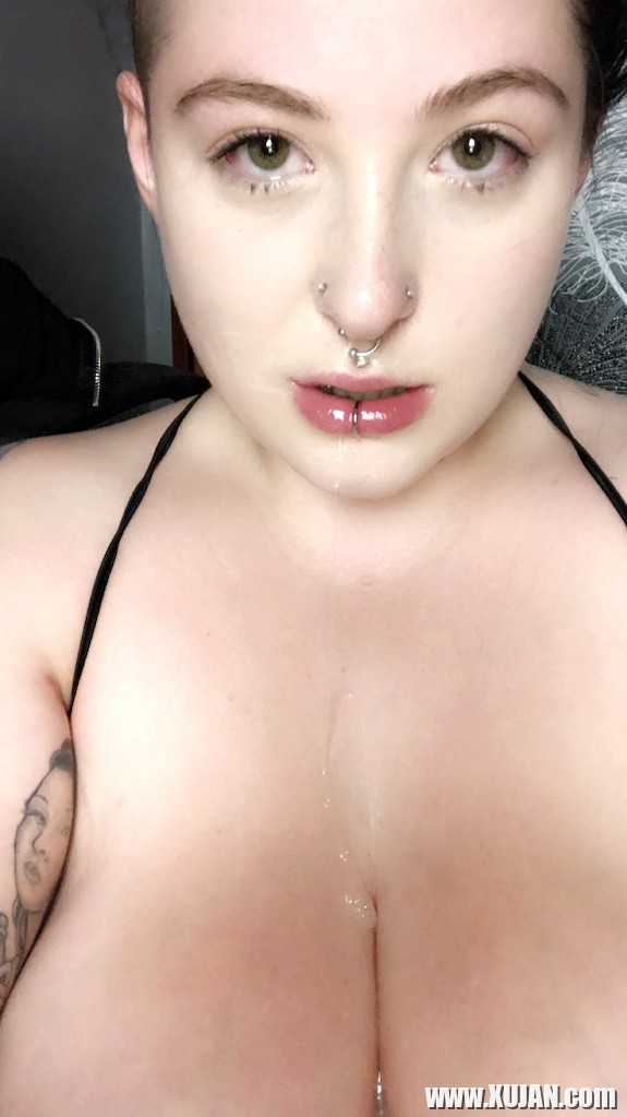 Dildo tstsogh - Photo #2437261