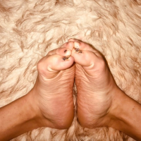 Cutie Feet Tickling My pucy