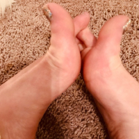 Cutie Feet Tickling My pucy
