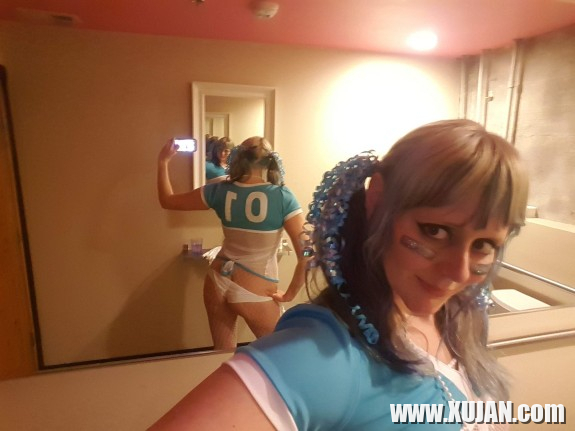 Sexy raver cheerleader Slutty fun - Photo #2438158