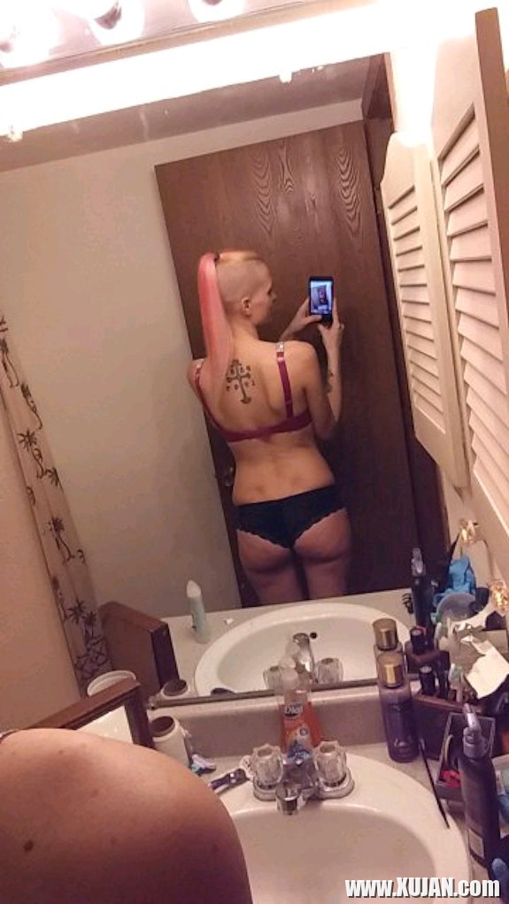 VS BuysRandom - Photo #2442254