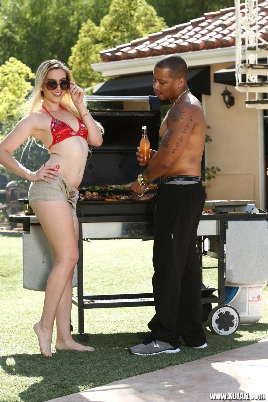 Niki Snow thanks her black stepdad with a fucking - Photo #2442802