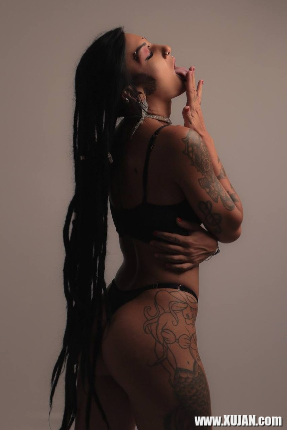 Poison Girl p - Photo #2443143