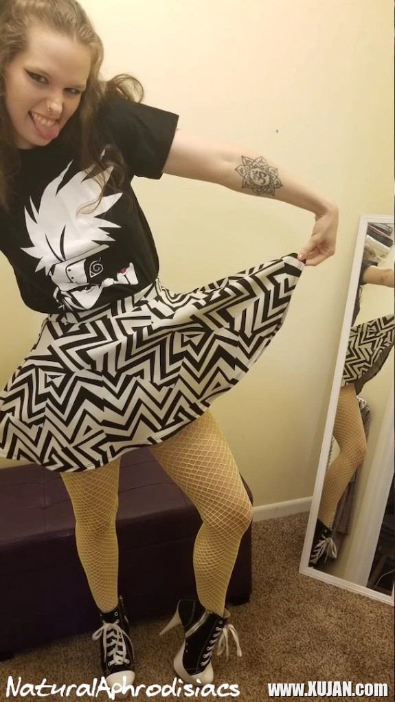 The Gloryhole and the Fishnet Bodysuit - Photo #2444735