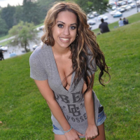 Pictures of Cindy Cupcakes flashing outside