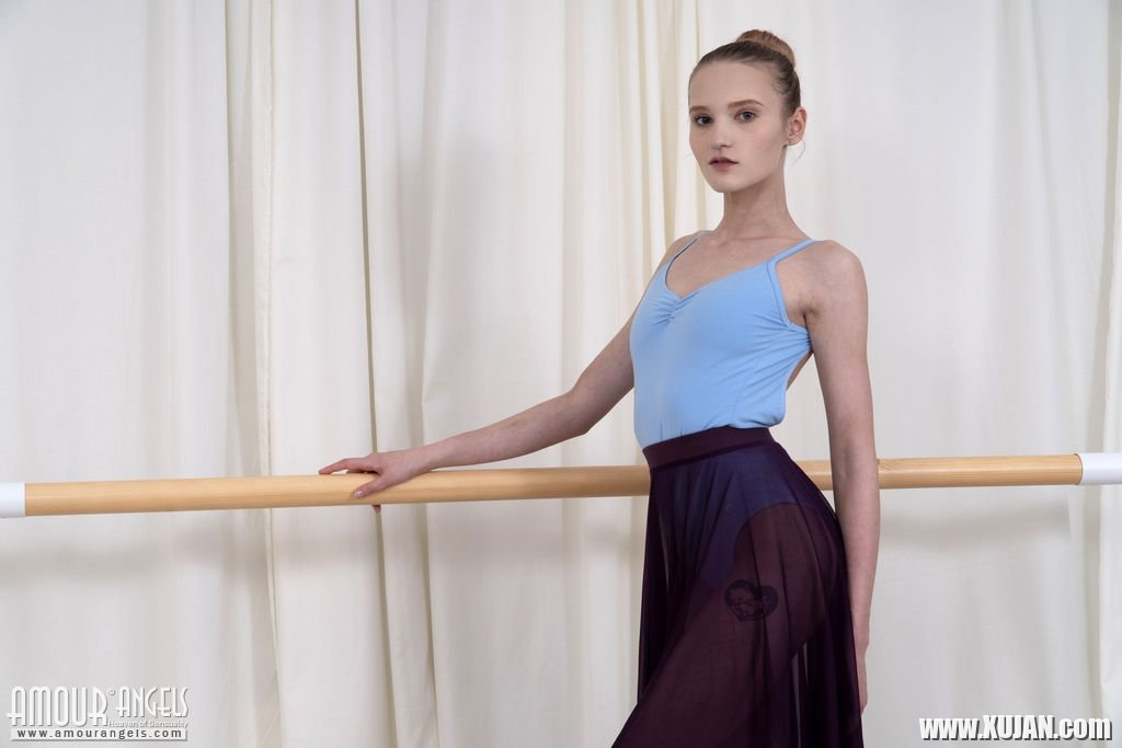 Model erkar votqerov - Photo #2461822