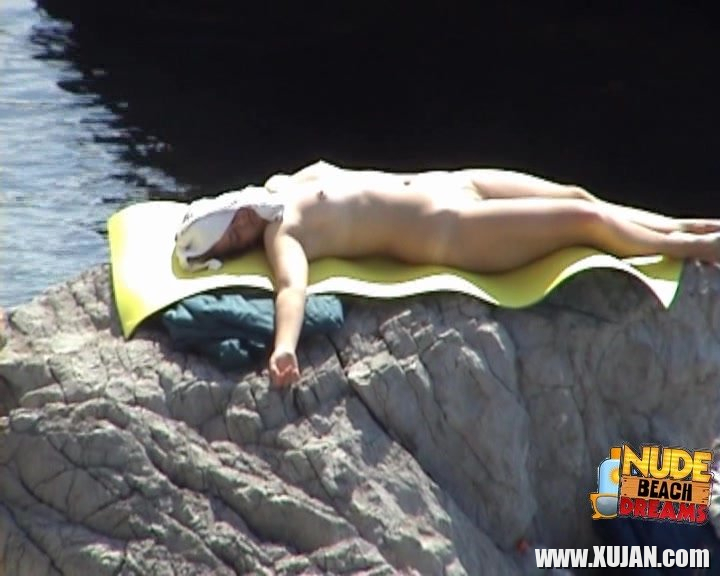 Tkhahery merk nkarahanvum e arevi tak arevayruqi zhamanak - Photo #2463505