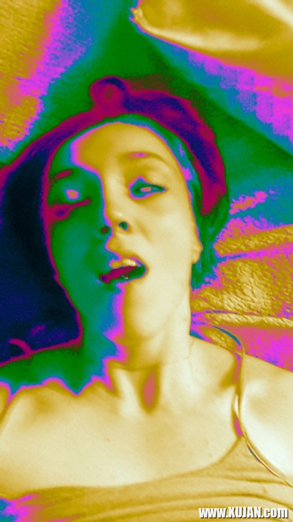 Bored Home Alone Horny - Photo #2464557