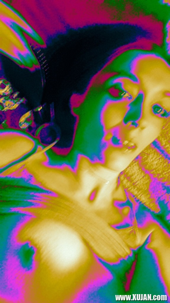 Bored Home Alone Horny - Photo #2464558
