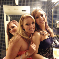 Rosalie Ruiz parties hard with her girlfriends