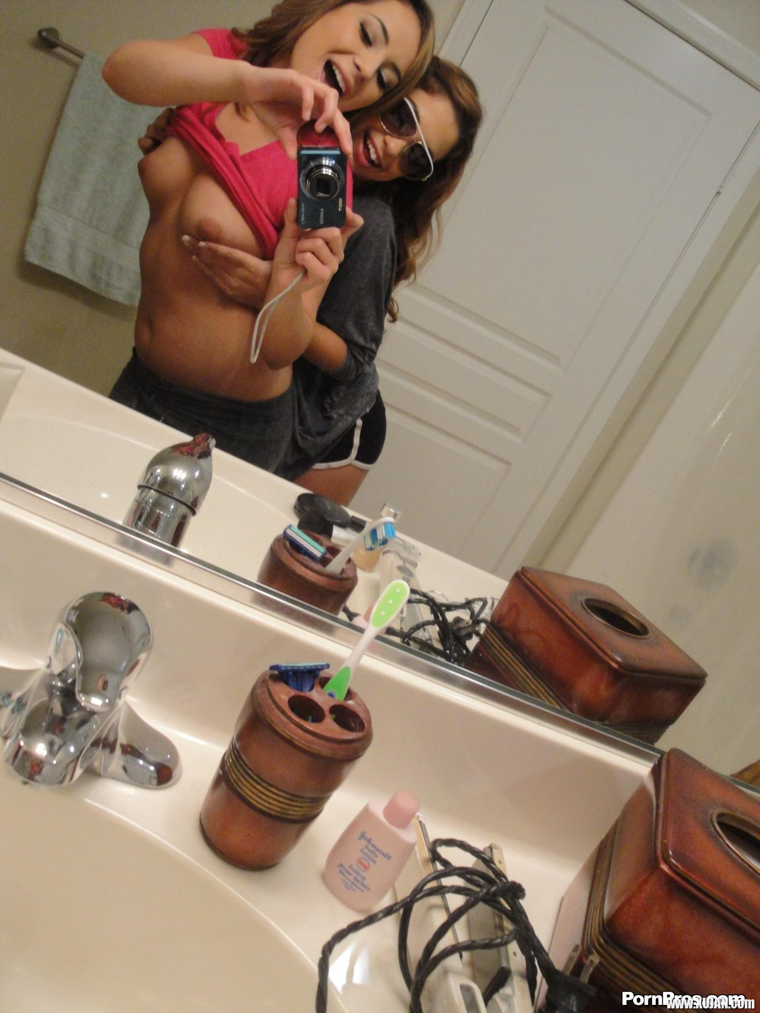 Hot teen BFFs give a wild threesome - Photo #2466517
