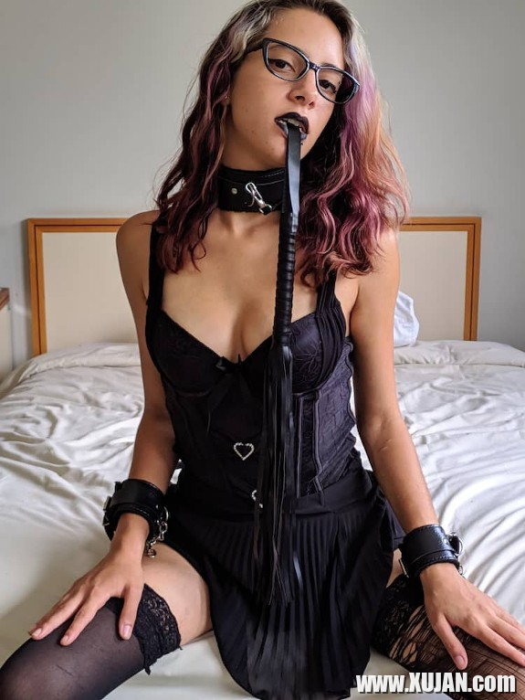 BDSM mas 1 - Photo #2467639
