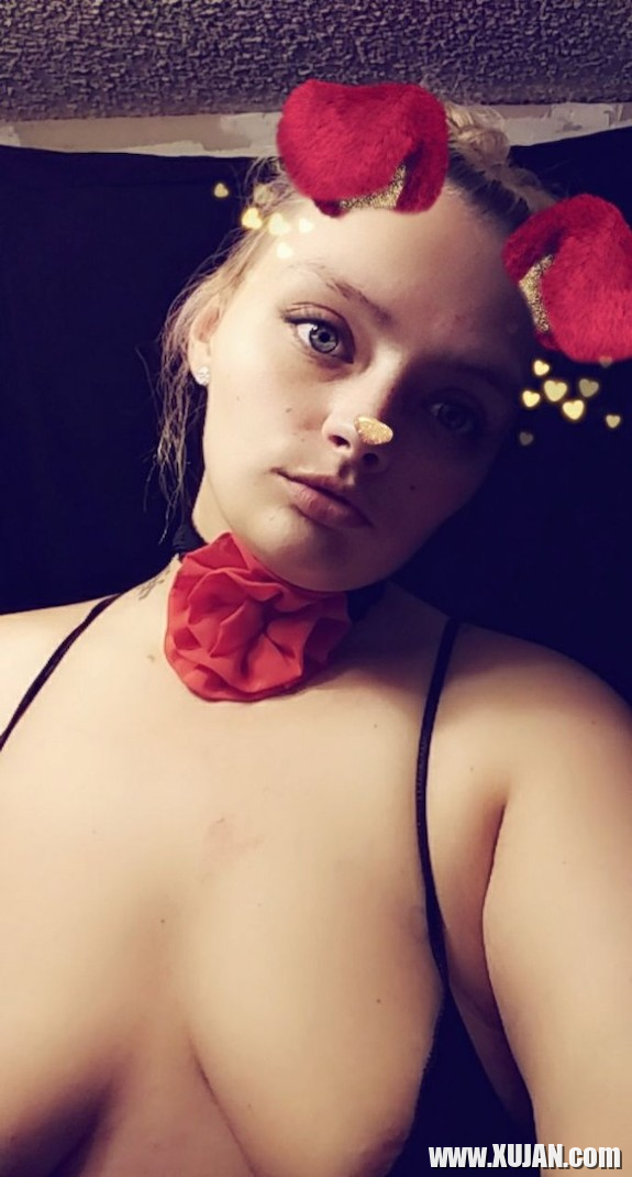 HazelNuttXxX - Photo #2474913